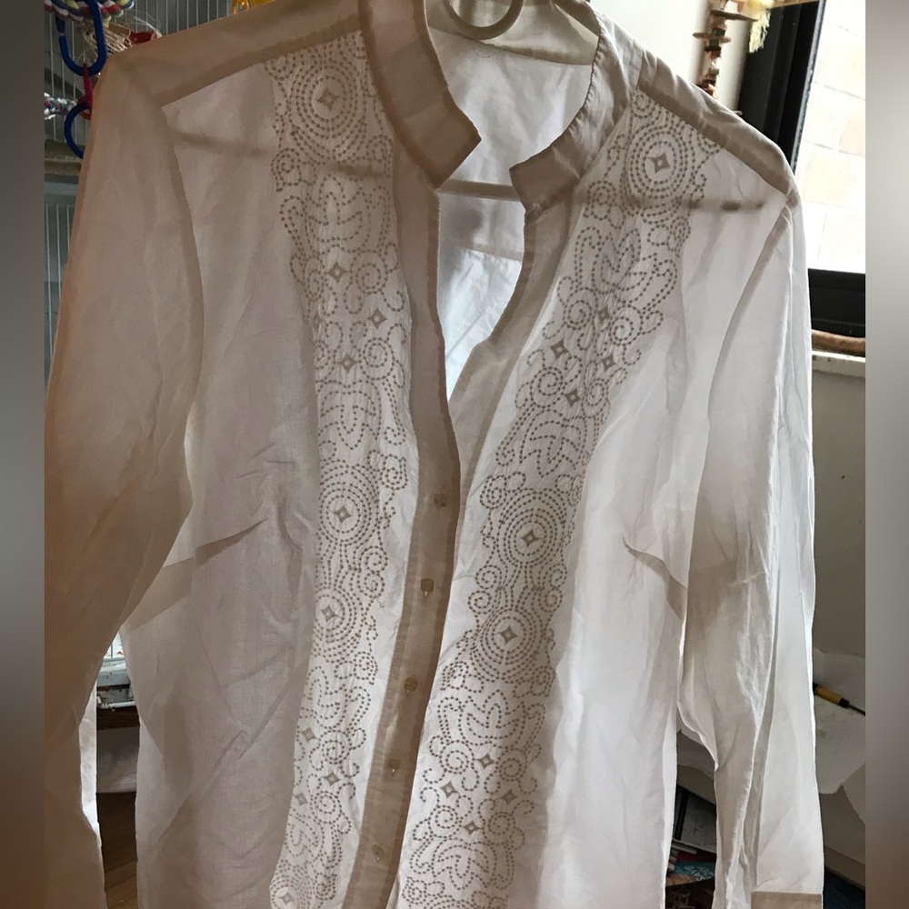 Semi sheer white button down shirt. White embroidery. Neru collar. Sz M-L